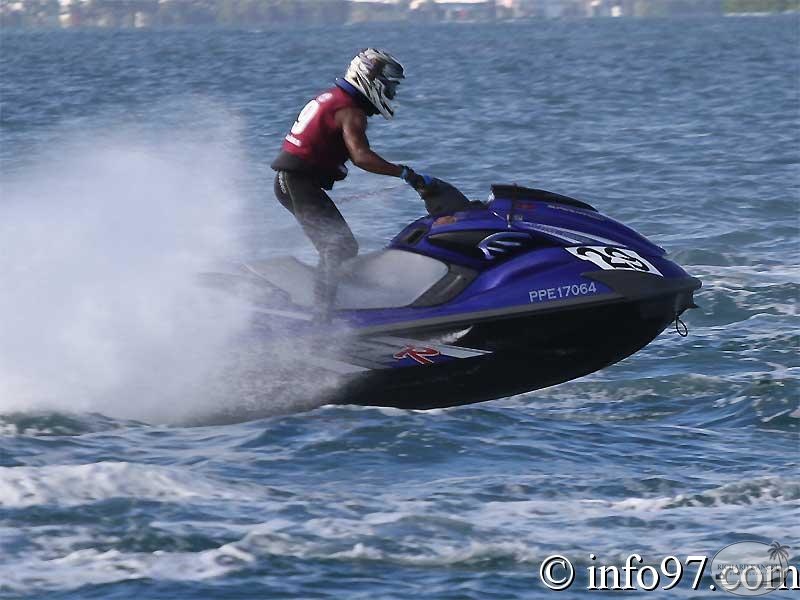 karujet2010-pro-4.jpg