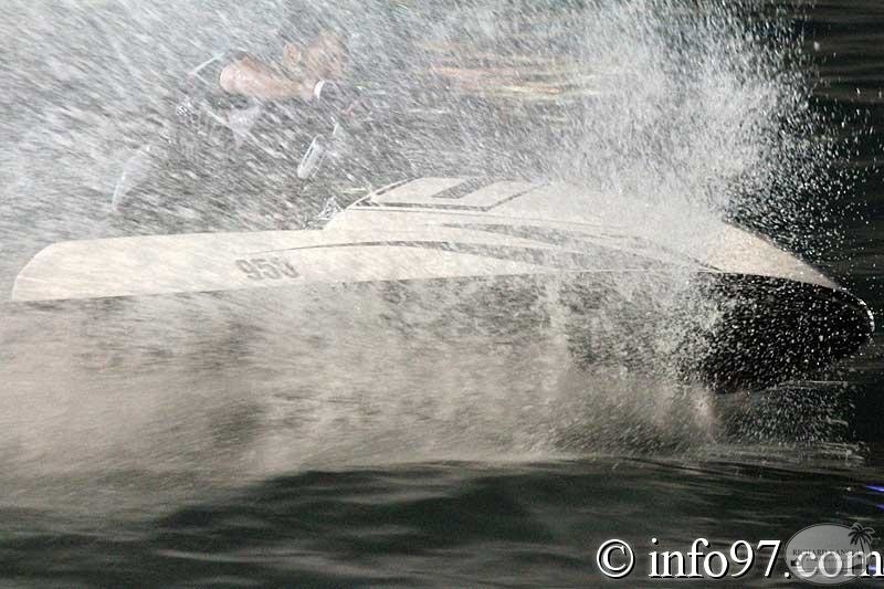 karujet2010-freestyle25.jpg