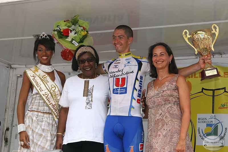 etape4-maillot200071.jpg
