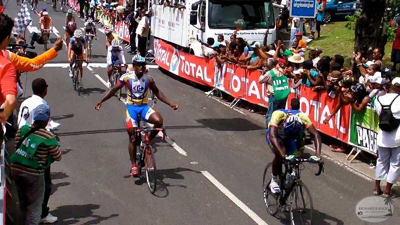 arrivee-deshaies2010.jpg