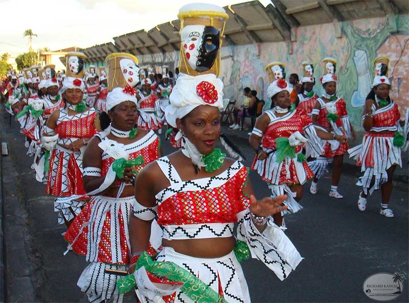 carnaval-baie-mahault18.jpg