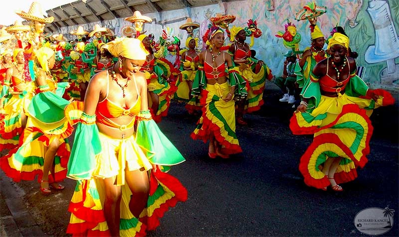 carnaval-baie-mahault7.jpg