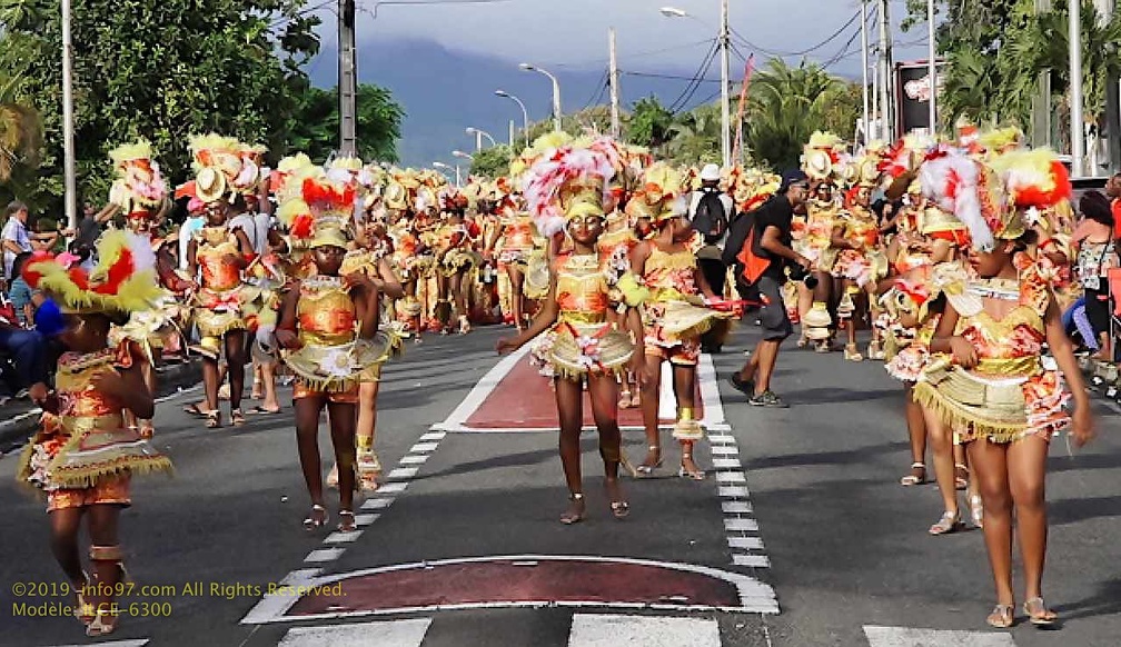 carnaval-basse-terre-2019001.jpg