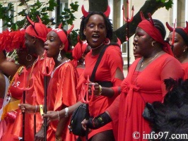 defile-paris-carnavale1