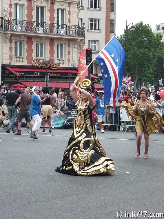 defile-paris-carnaval52.jpg