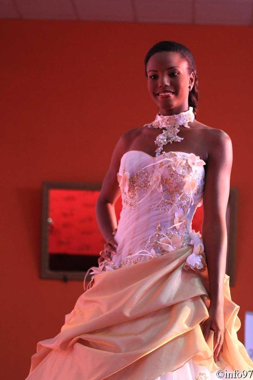 elction-miss2012-guadeloupe-parie2-2.jpg