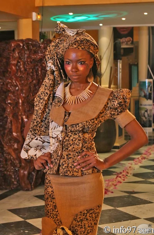 defile-golden-glam-26.jpg