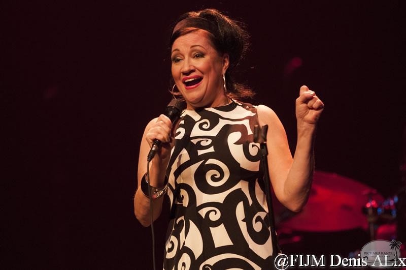 Holly-cole7.jpg