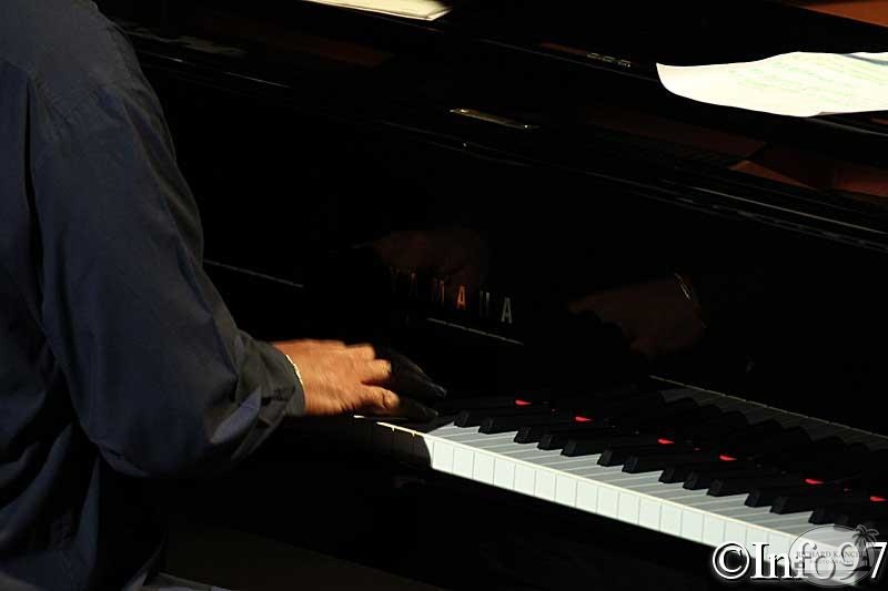 autour-du-piano22.jpg
