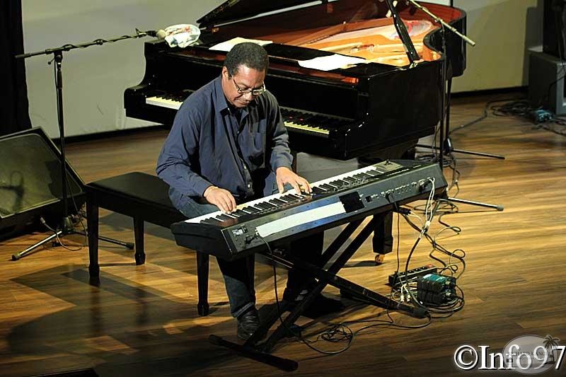 autour-du-piano31.jpg