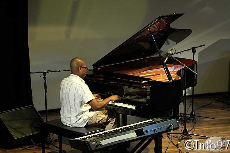 autour-du-piano9.jpg