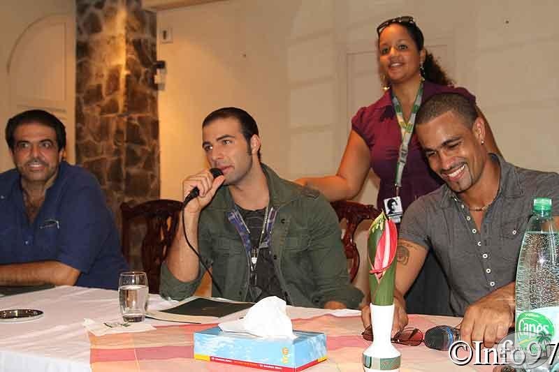 jencarlos-canela-7.jpg