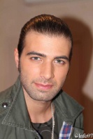 jencarlos-canela-8