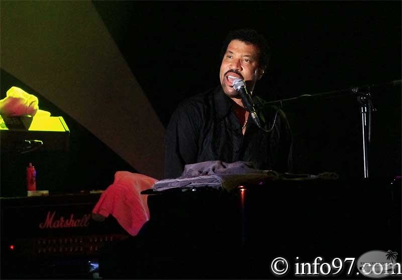 lionel-richie30.jpg
