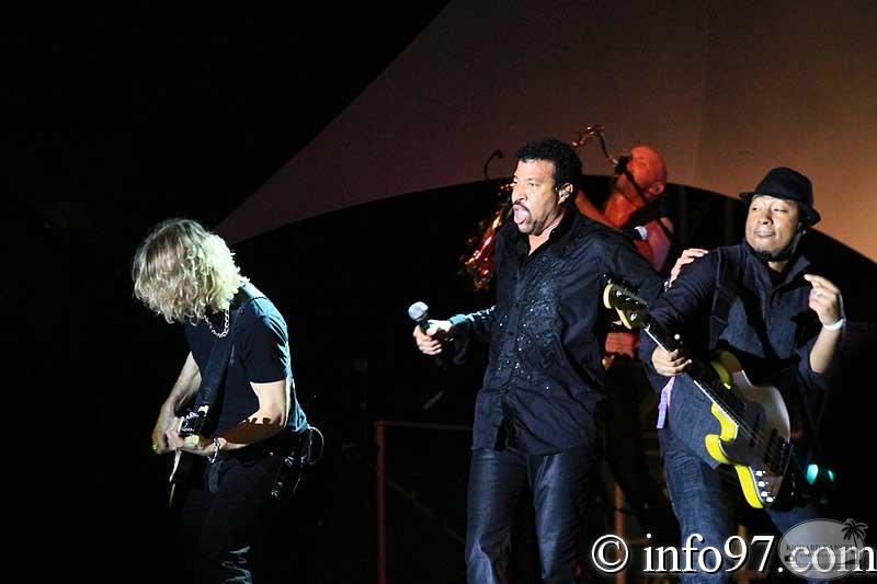 lionel-richie50.jpg