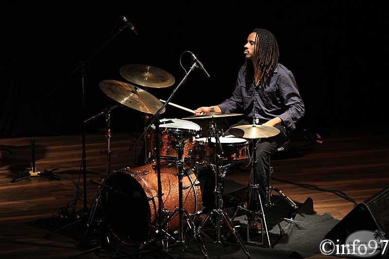 autour-du-piano2012-13.jpg