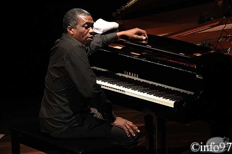 autour-du-piano2012-30.jpg