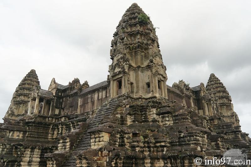 DSC05640temple-angkor-vat.jpg