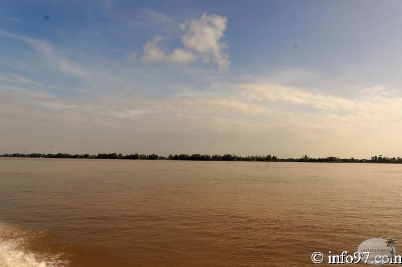 DSC04455chau-doc-phnompenh.jpg
