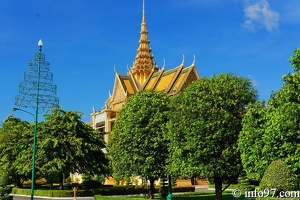 DSC04512musee-palais-phnompenh