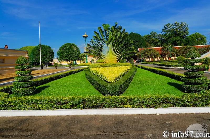 DSC04527musee-palais-phnompenh.jpg