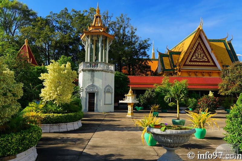 DSC04566musee-palais-phnompenh.jpg