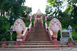 DSC04584musee-palais-phnompenh