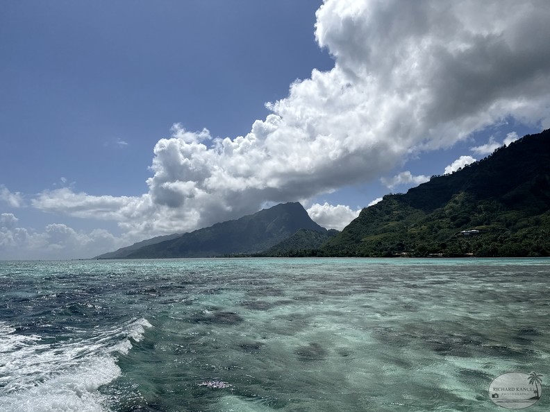 DJI_20251105_093842_989-Moorea.jpg