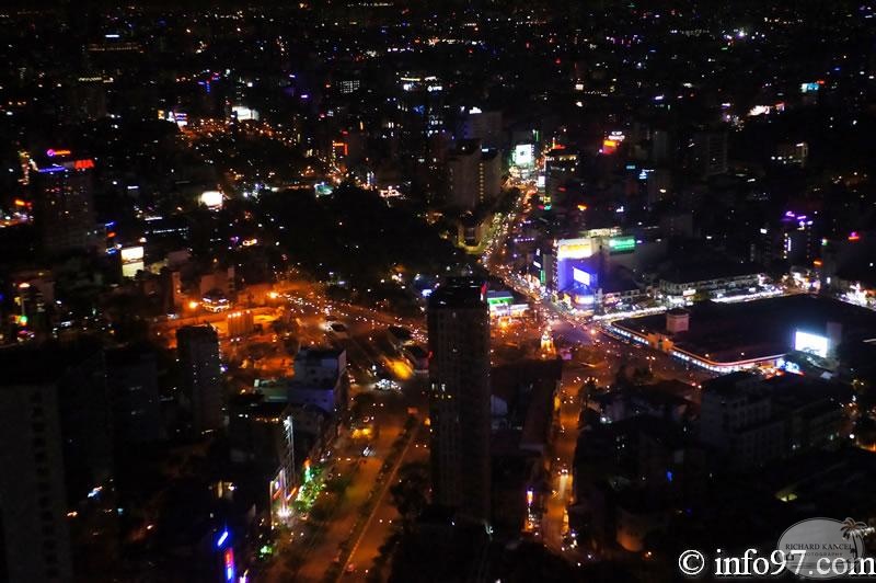 DSC06329saigon-night.jpg