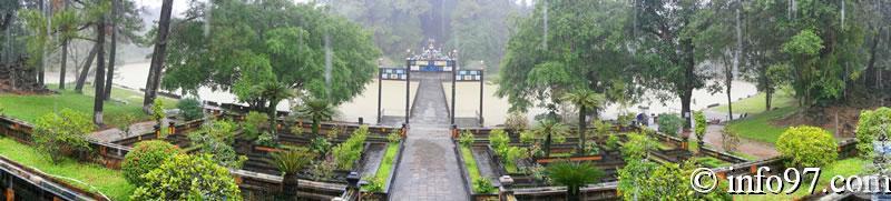 DSC02607tombeaux-imperiaux-hue