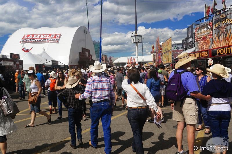 rodeo-stampede-alberta-012.jpg