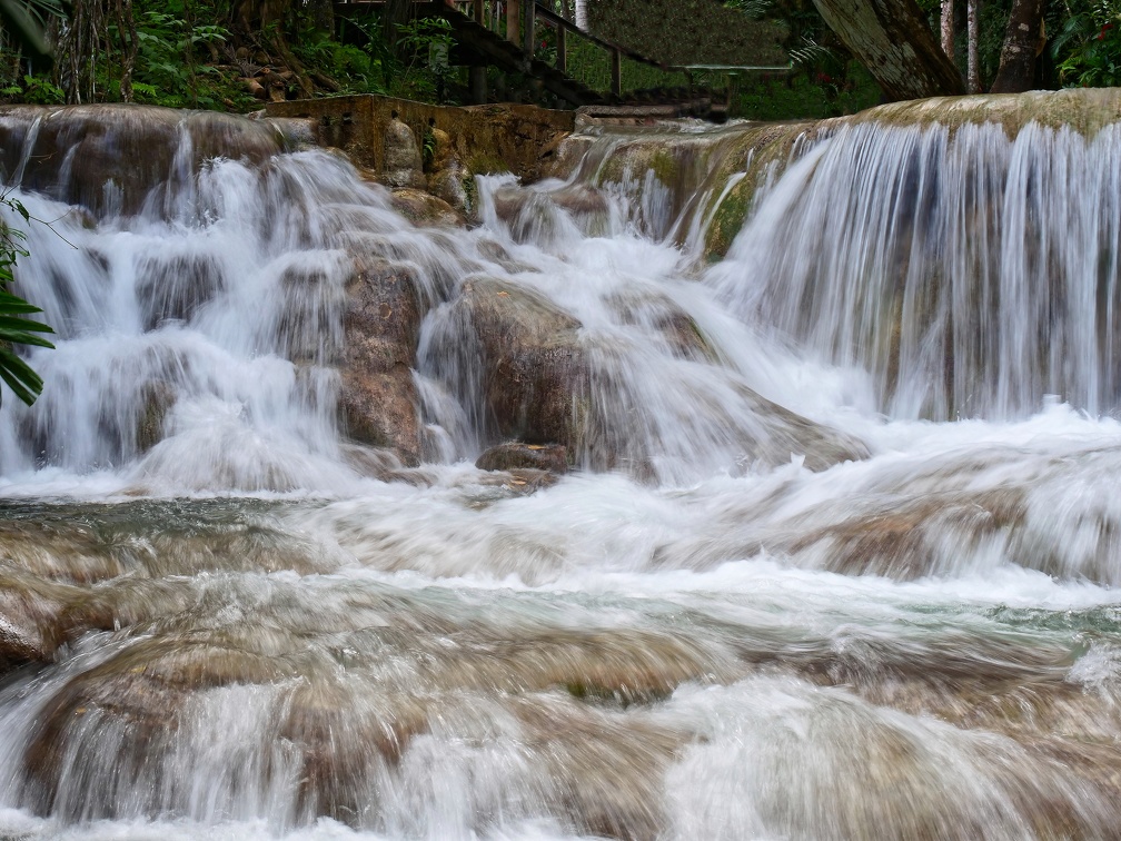 cascade6jamaique.jpg