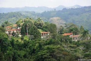 DSC08973topes-de-collantes