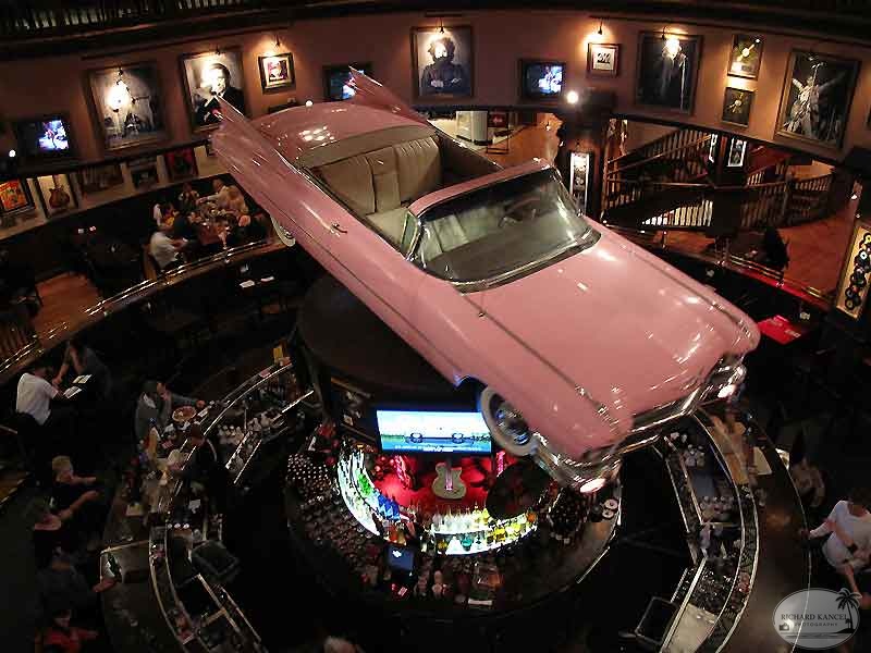 hard-rock-cafe23.jpg