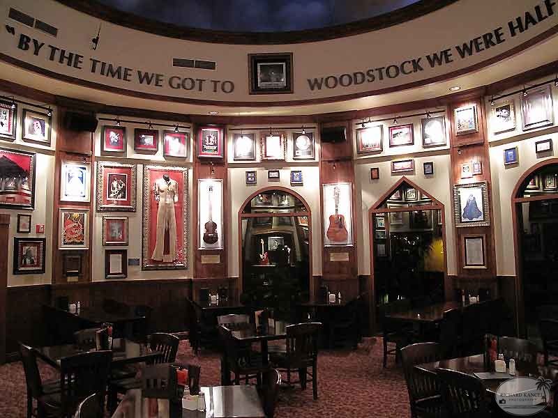 hard-rock-cafe29.jpg