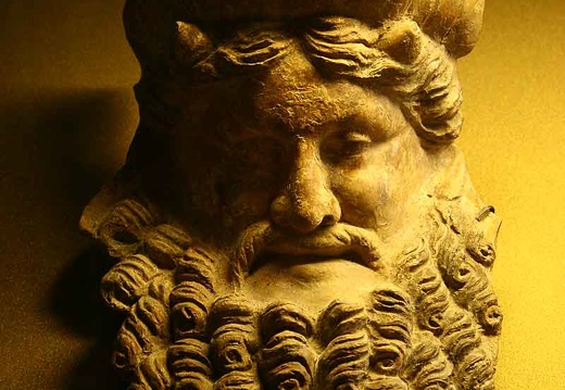 statuette