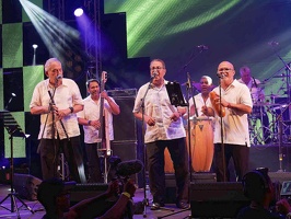  1070844-orquestra-broadway-terre-de-blues