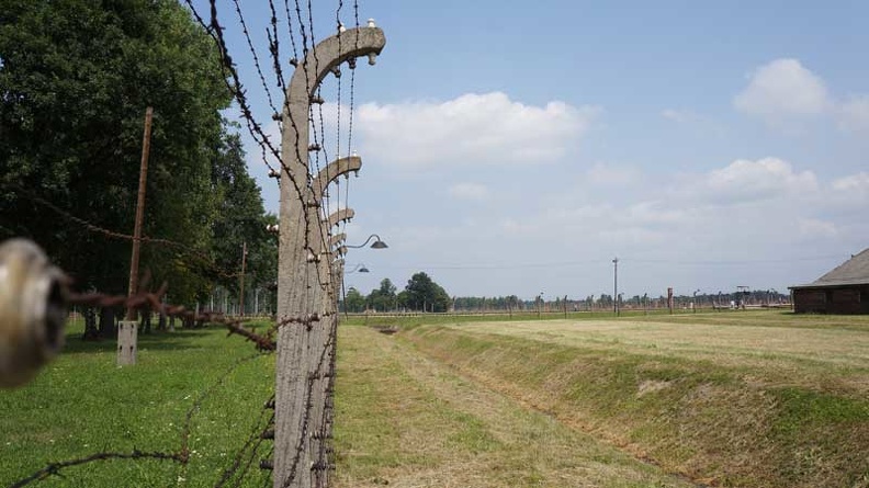 Auschwitz-Birkenau-24.jpg