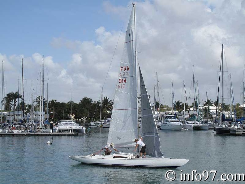 tour-guadeloupe-voilier2010-2.jpg