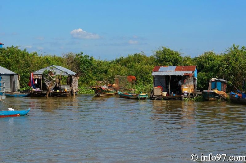 DSC04741phnompenh-siemreap.jpg