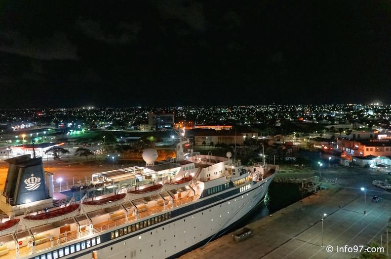 holland-america-croisiere-aruba-night-23.jpg