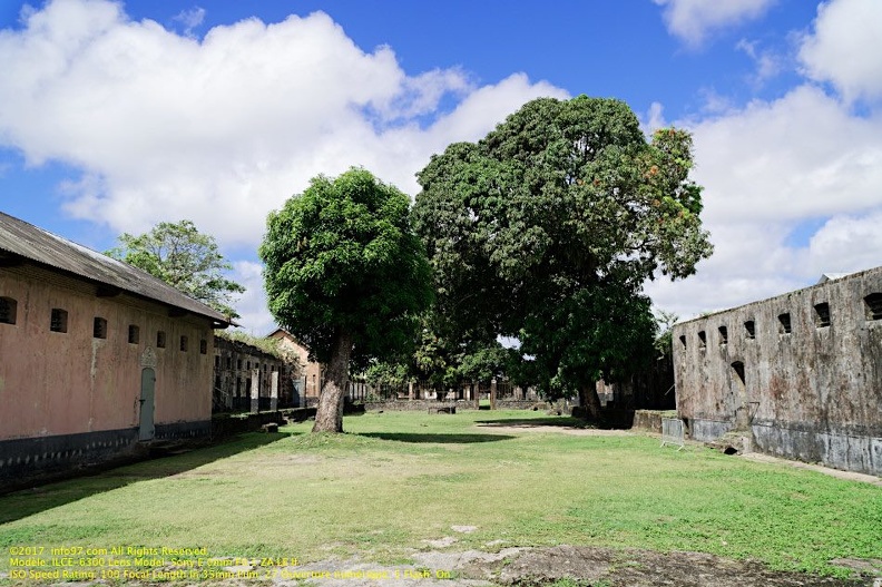 guyane14-st-laurent-bagne.jpg